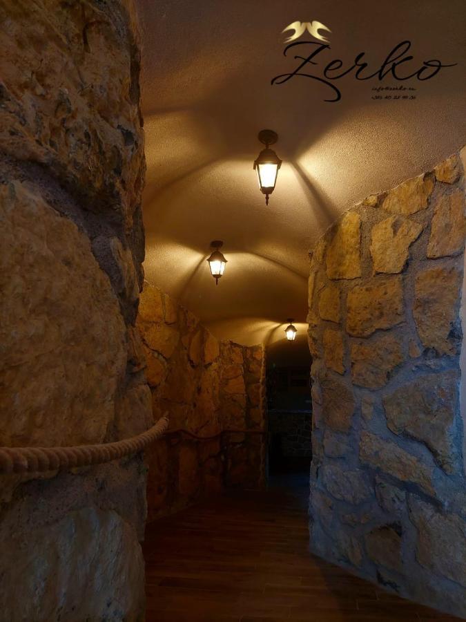 Zerko Holiday Home - Vineyard Chalet With Sauna And Jacuzzi Free Mirna Екстериор снимка