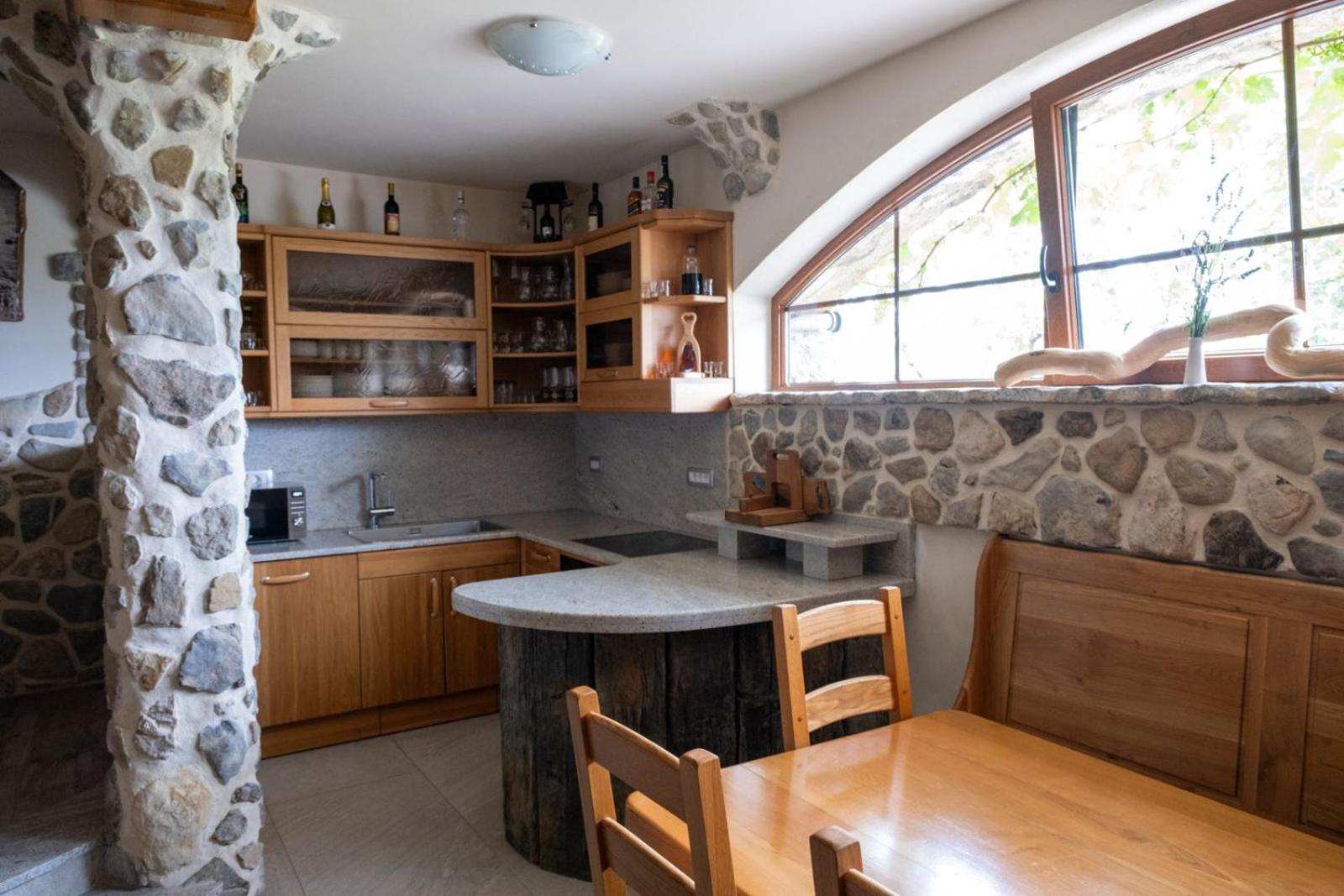 Zerko Holiday Home - Vineyard Chalet With Sauna And Jacuzzi Free Mirna Екстериор снимка